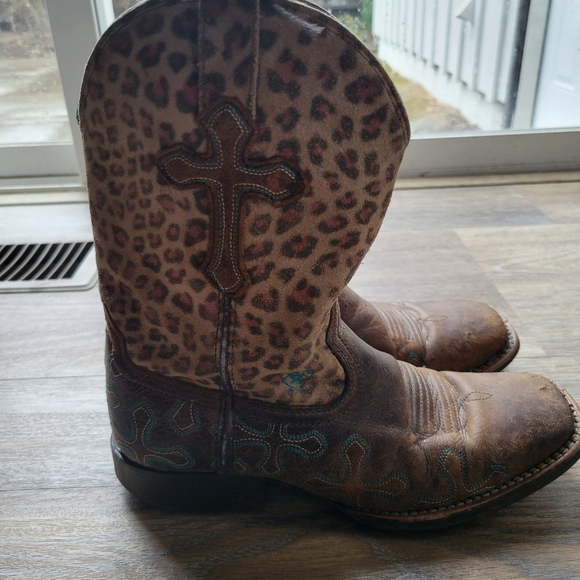 Ariat Crossroads Western Boots Youth Size 3 Cheetah Print - Picture 3 of 9